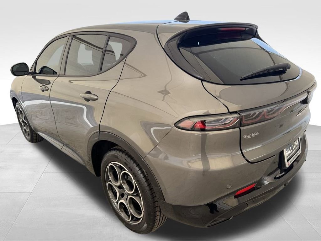 New 2025 Alfa Romeo Tonale image 6
