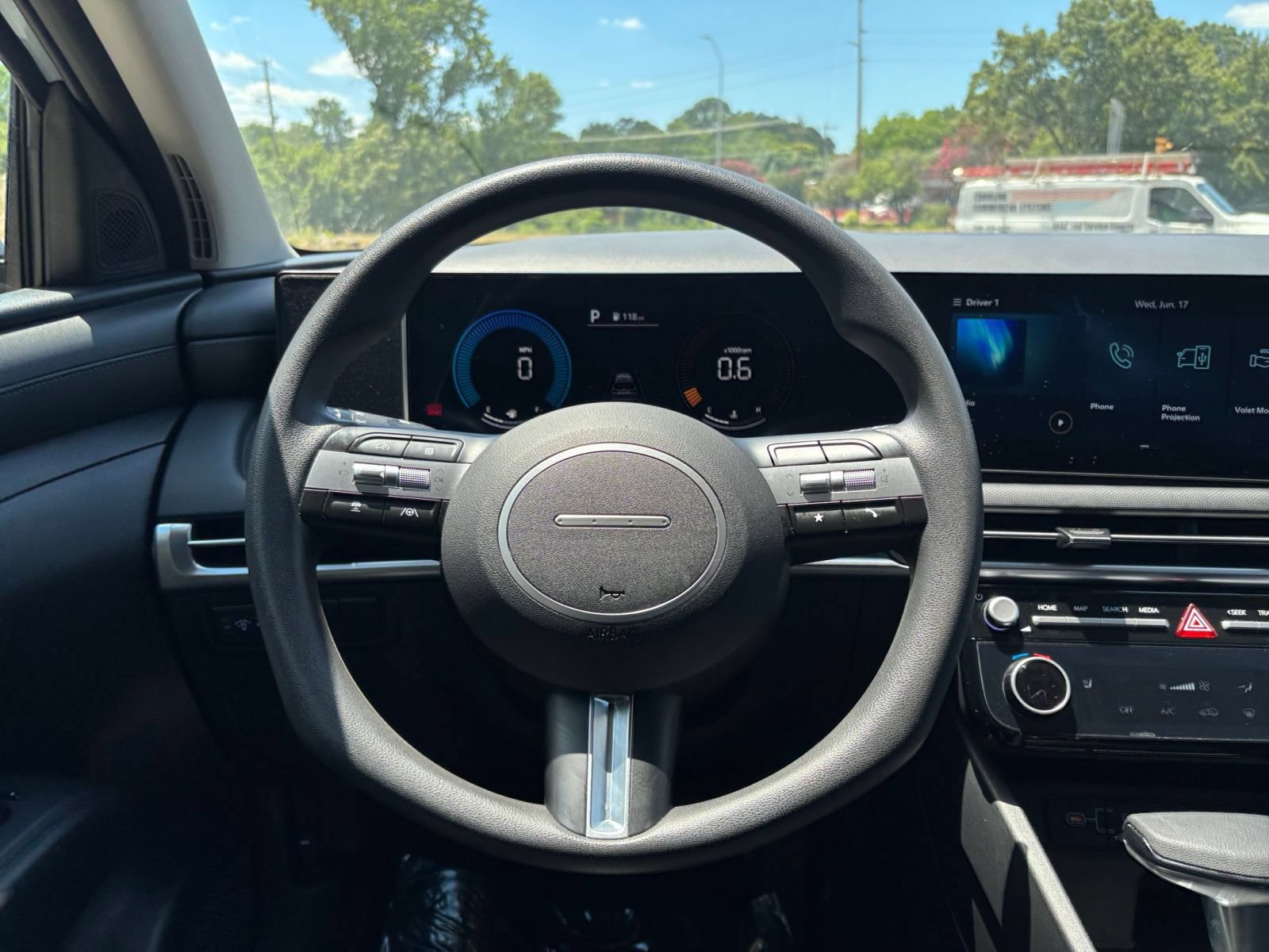 Used 2025 Hyundai Tucson SEL AWD/4WD image 31