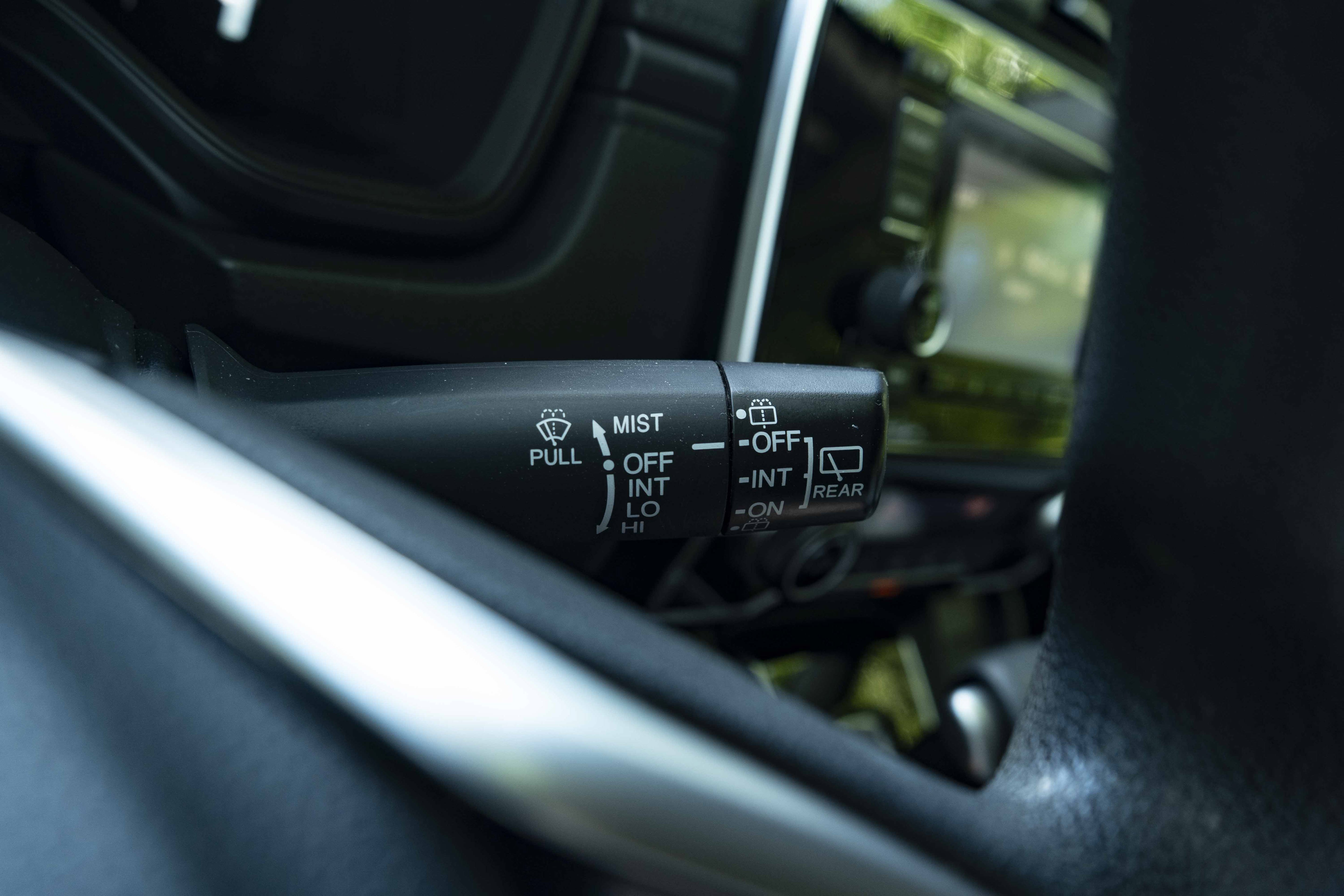 Used 2017 Honda CR-V LX image 24