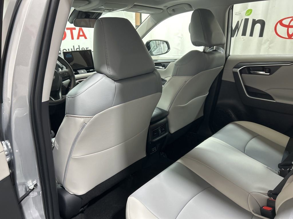 Used 2025 Toyota RAV4 XLE Premium image 16