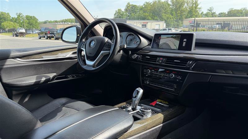 Used 2014 BMW X5 xDrive35d AWD/4WD image 21