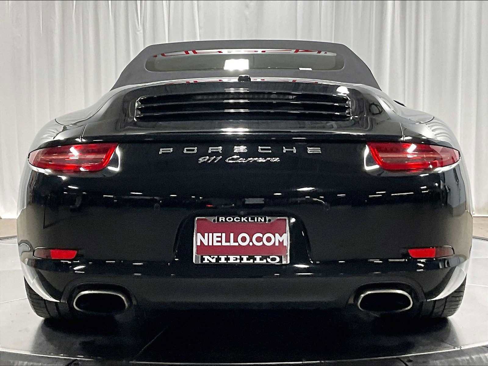Used 2015 Porsche 911 Carrera image 9