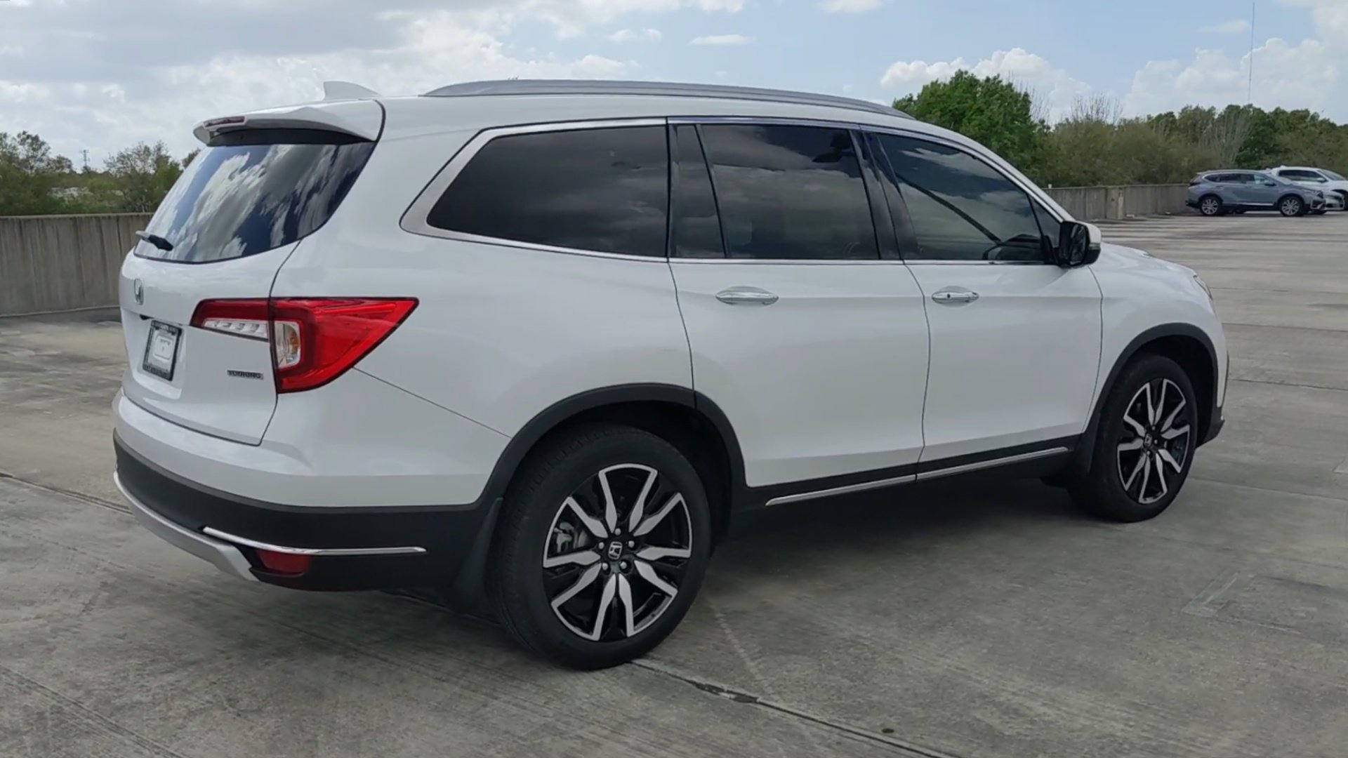 Used 2020 Honda Pilot Touring image 23