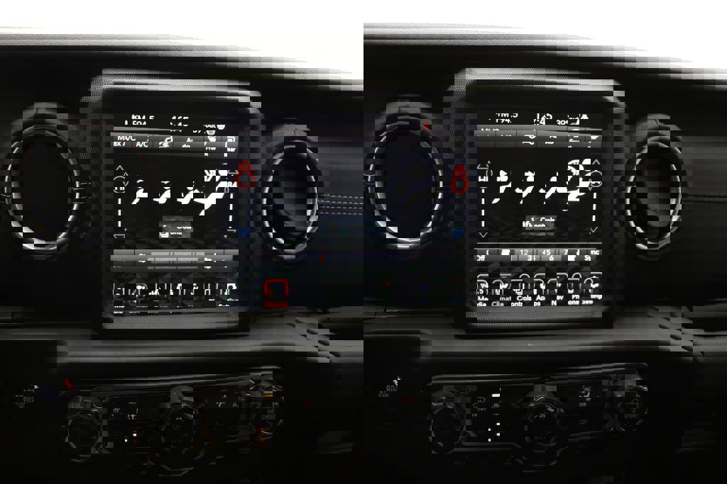 Used 2023 Jeep Wrangler Unlimited Sahara w/ Cold Weather Group image 20