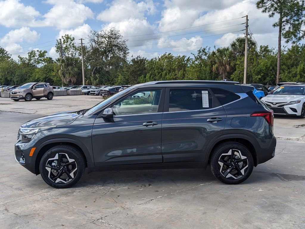 Certified 2025 Kia Seltos EX image 5