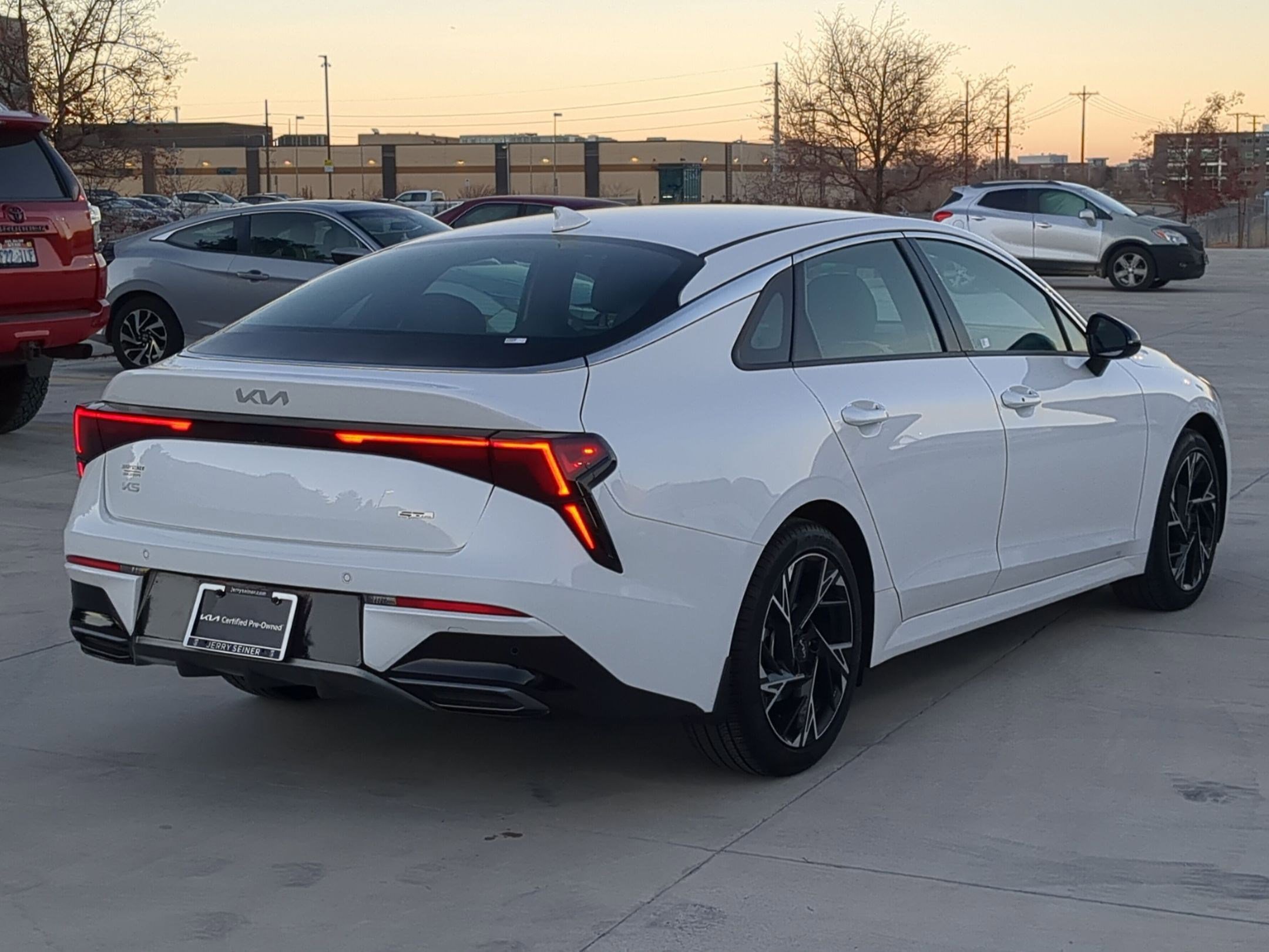 Certified 2025 Kia K5 GT-Line image 5