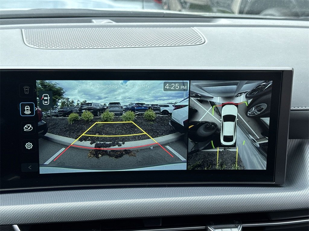 New 2025 Hyundai Sonata Limited image 19