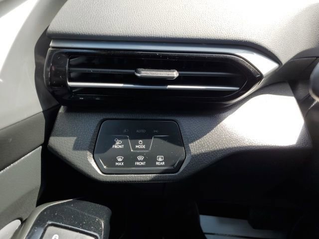 Used 2023 Volkswagen ID.4 Pro S Plus image 24