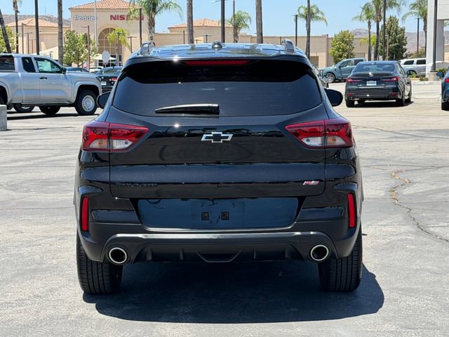 Used 2023 Chevrolet TrailBlazer RS w/ Sun and Liftgate Package FWD image 7