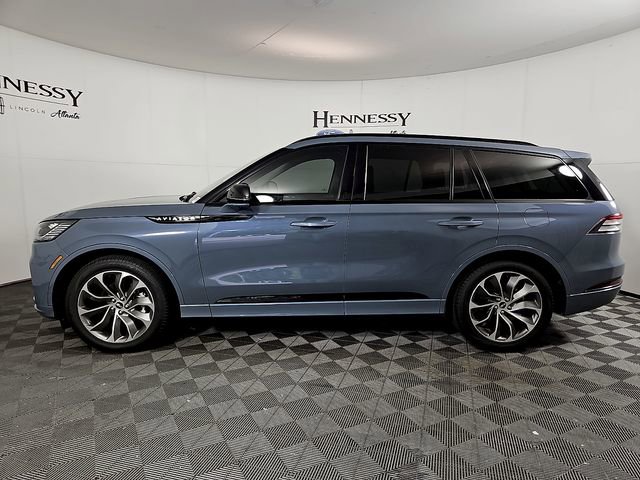 Certified 2026 Lincoln Aviator 2WD w/ Jet Appearance Package image 9