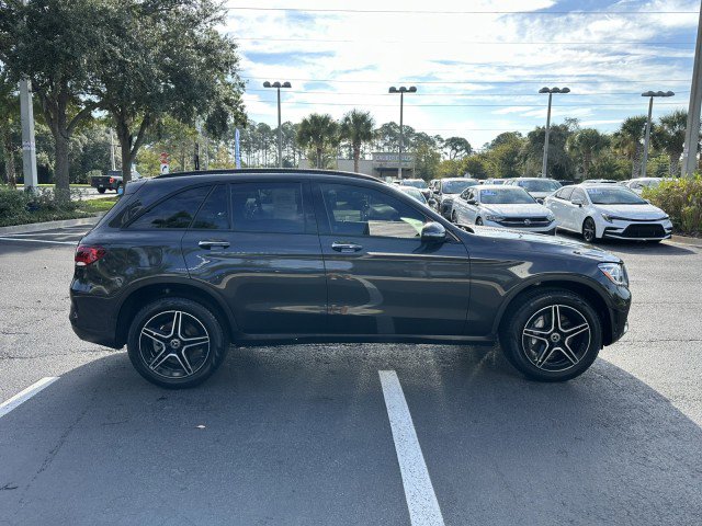 Used 2022 Mercedes-Benz GLC 300 4MATIC image 8