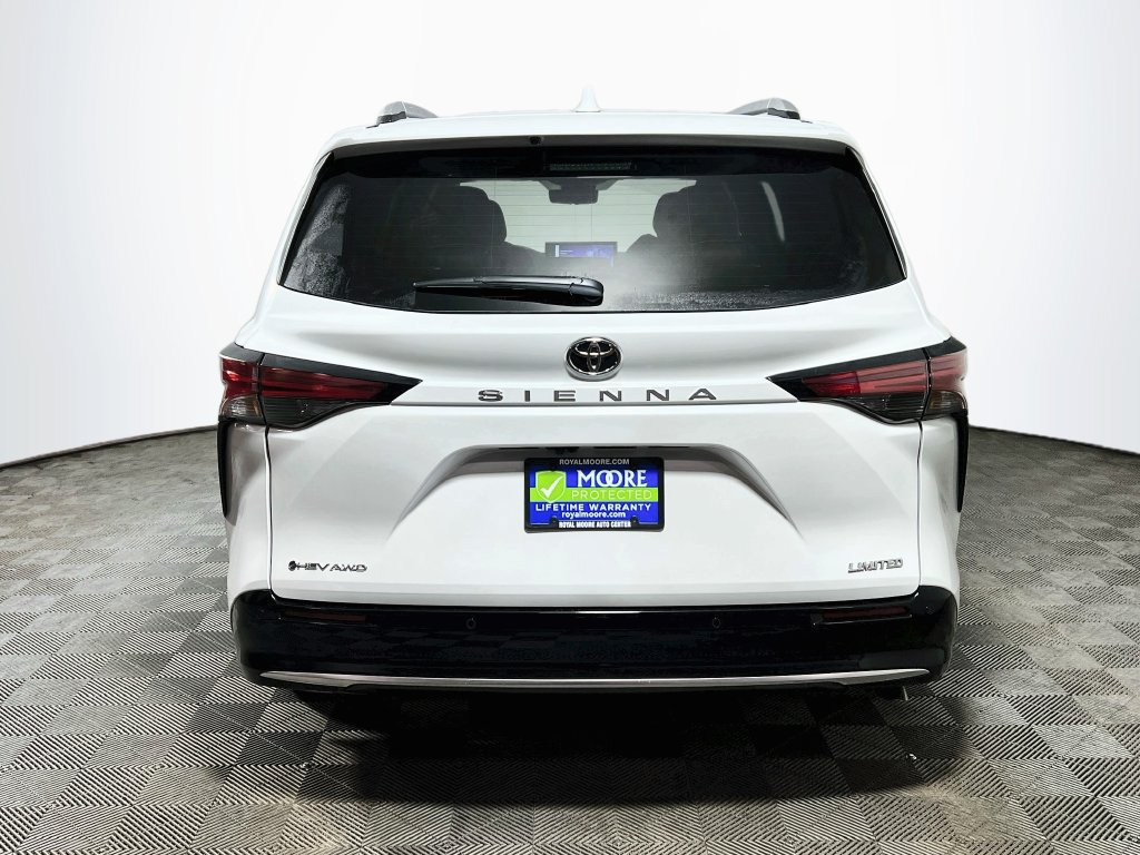 New 2026 Toyota Sienna Limited AWD/4WD image 6