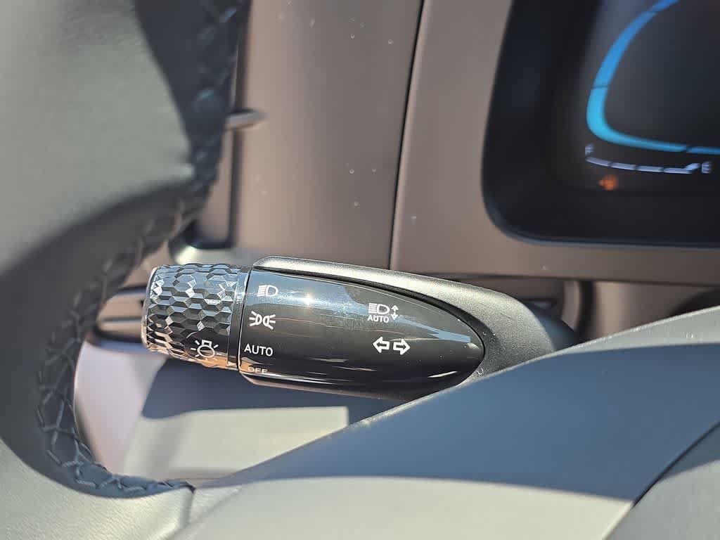 New 2026 Hyundai Elantra SEL Sport Premium FWD image 28