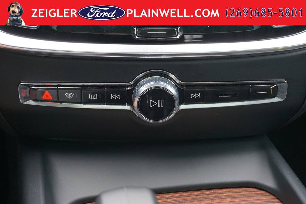 Used 2024 Volvo V60 B5 Cross Country Plus AWD/4WD image 25