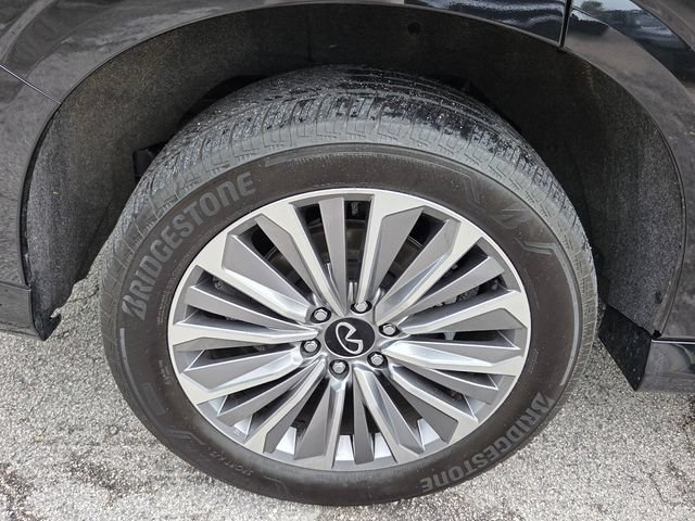 Certified 2025 INFINITI QX80 Sensory AWD/4WD image 22