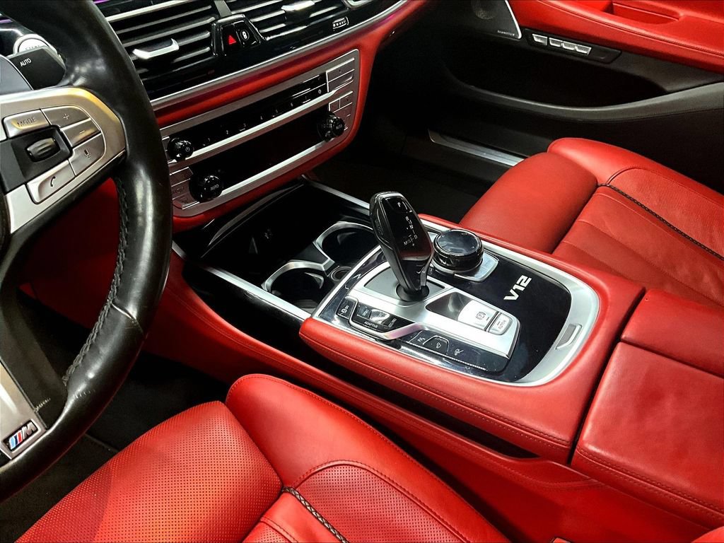 Used 2018 BMW M760i xDrive AWD/4WD image 20