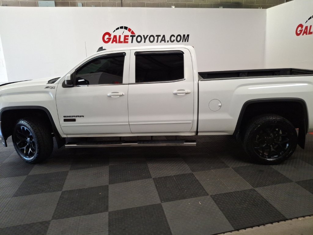Used 2015 GMC Sierra 1500 SLE w/ SLE Value Package AWD/4WD image 7
