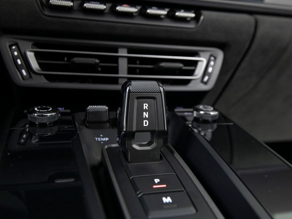 Certified 2022 Porsche 911 Carrera GTS RWD image 32