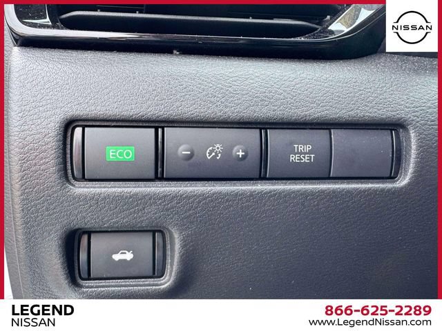 Certified 2023 Nissan Sentra SV FWD image 19