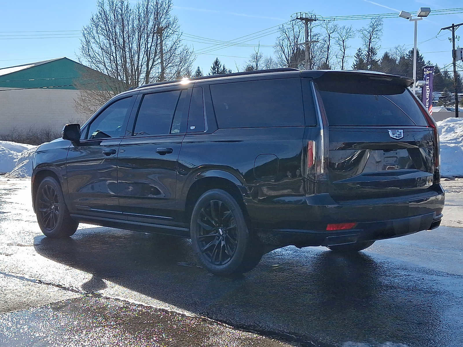 Used 2021 Cadillac Escalade ESV Sport Platinum w/ LPO, ONYX Package image 5