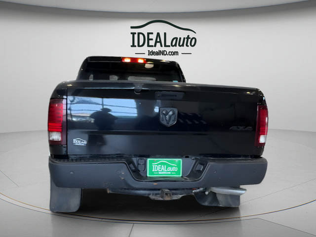 Used 2023 RAM 1500 Warlock AWD/4WD image 4