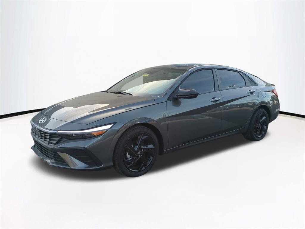 New 2026 Hyundai Elantra Sport image 9