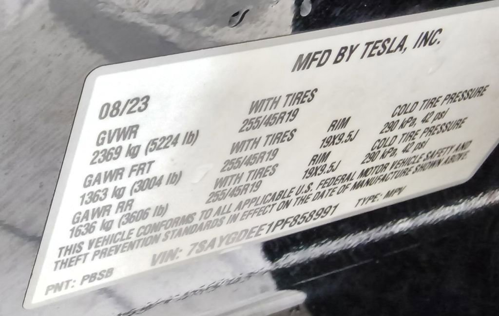 Used 2023 Tesla Model Y Long Range image 14