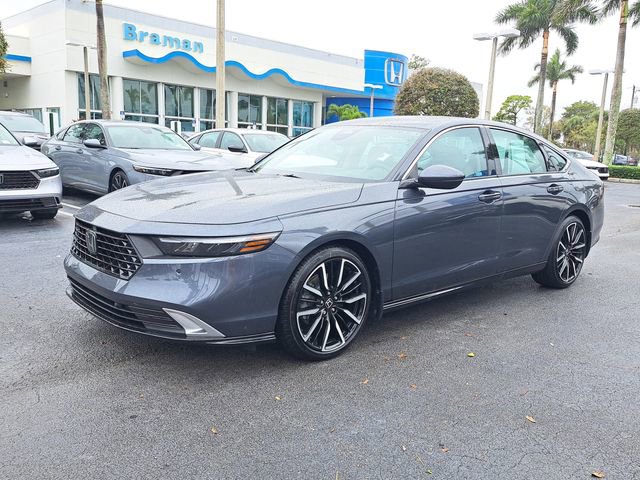 Certified 2024 Honda Accord Touring image 3