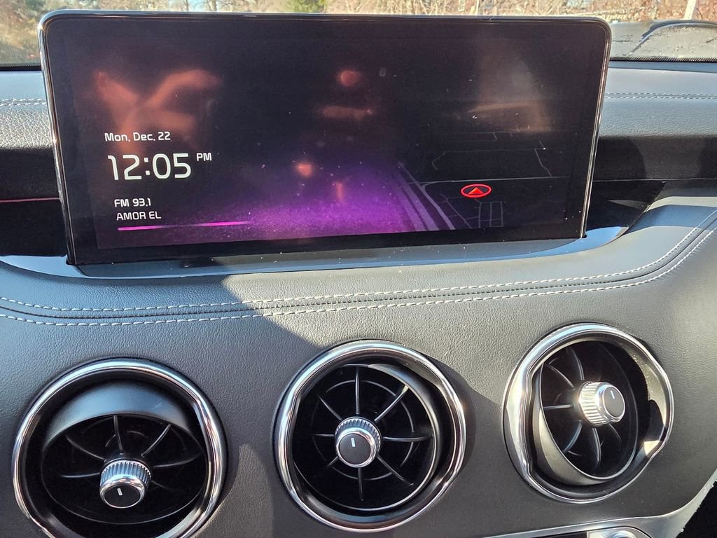 Used 2023 Kia Stinger GT2 image 21