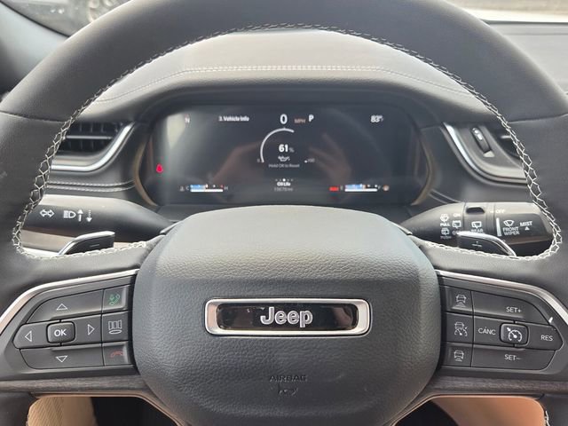 Certified 2024 Jeep Grand Cherokee Limited w/ Luxury Tech Group II image 25