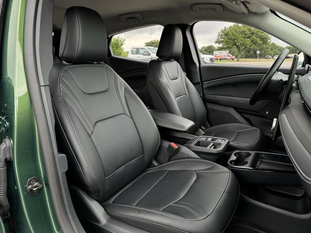 Used 2025 Ford Mustang Mach-E Premium AWD/4WD image 32