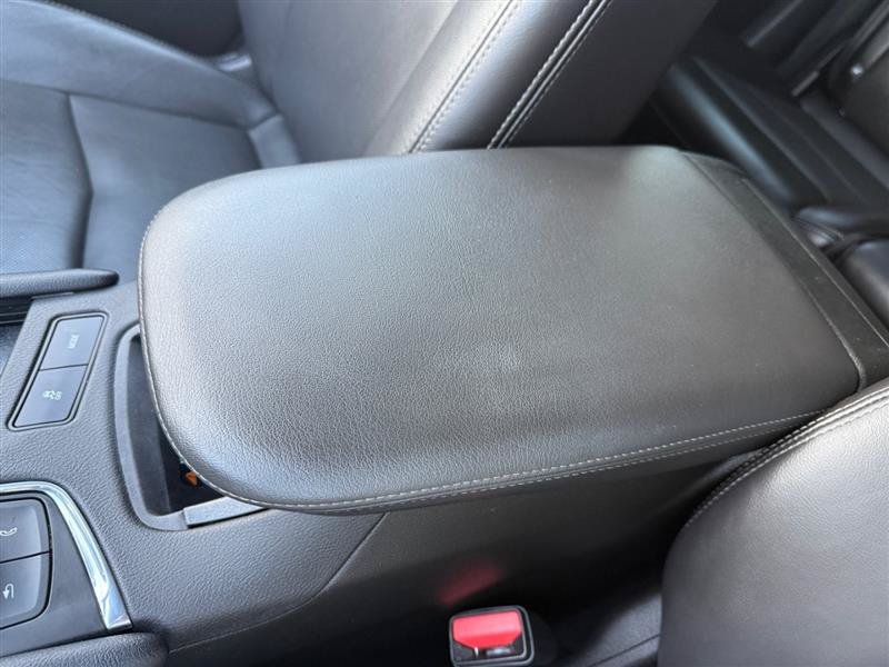 Used 2024 Cadillac XT5 Premium Luxury FWD image 29