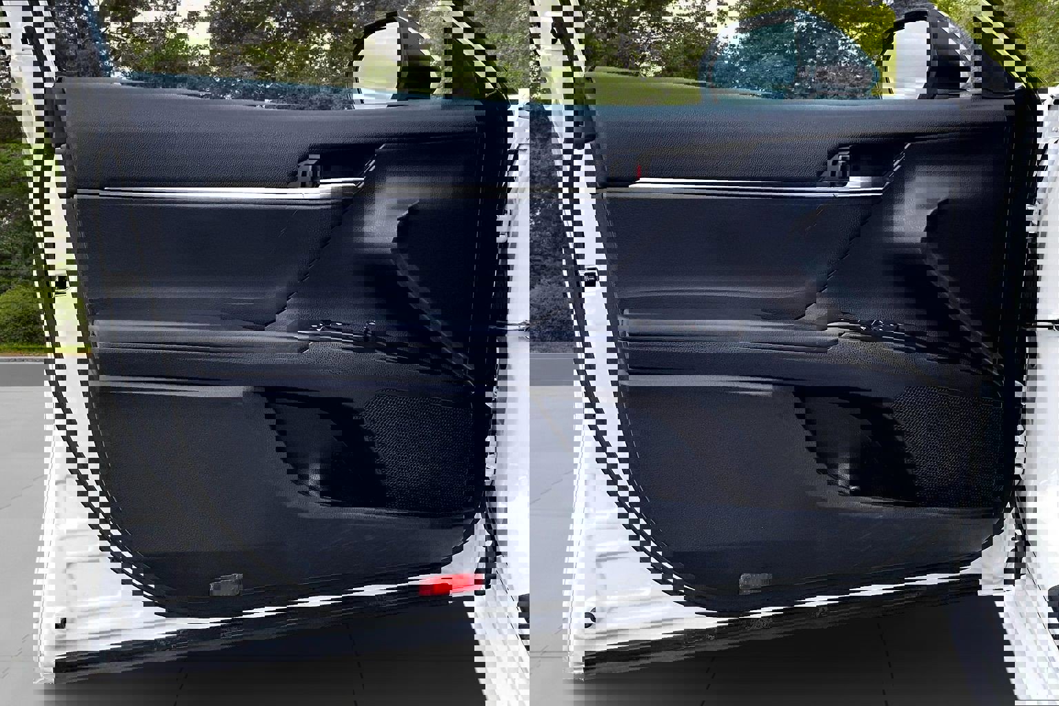 Used 2020 Toyota Camry LE image 22