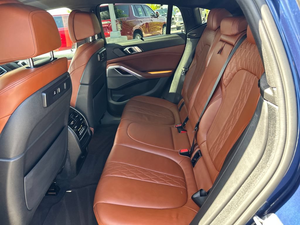 Used 2023 BMW X6 xDrive40i AWD/4WD image 35