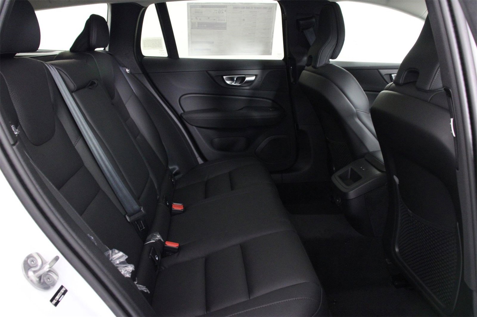 New 2026 Volvo V60 B5 Cross Country Plus w/ Climate Package image 11