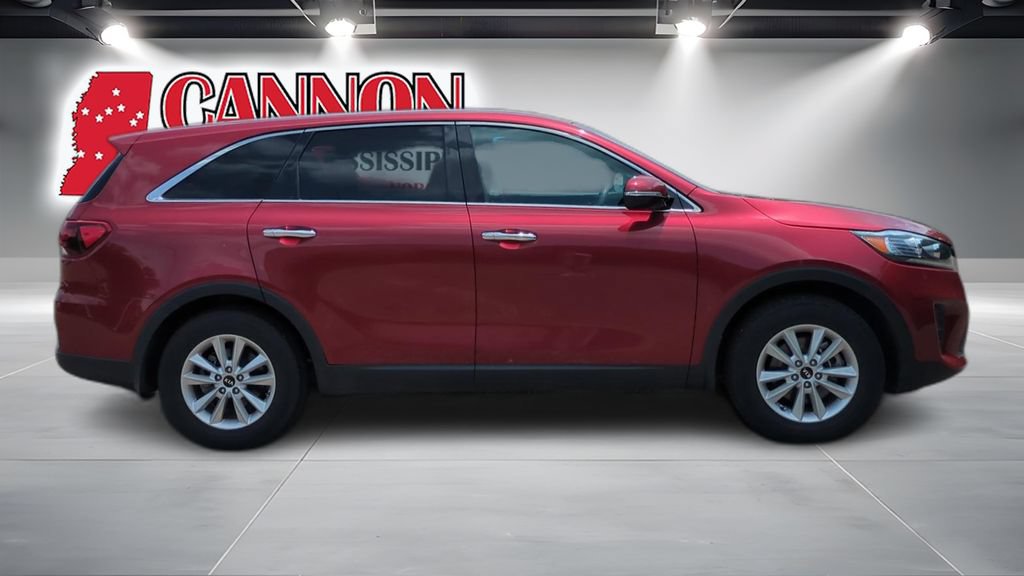 Used 2019 Kia Sorento FWD image 4