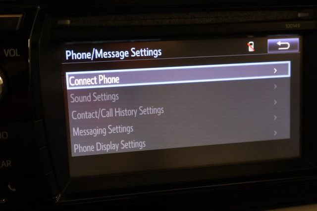Used 2015 Toyota Corolla LE FWD image 22