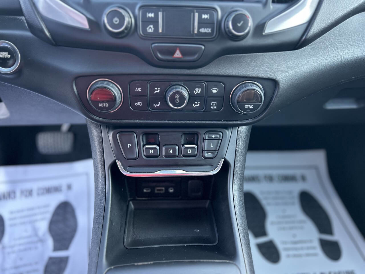 Used 2020 GMC Terrain SLT image 13