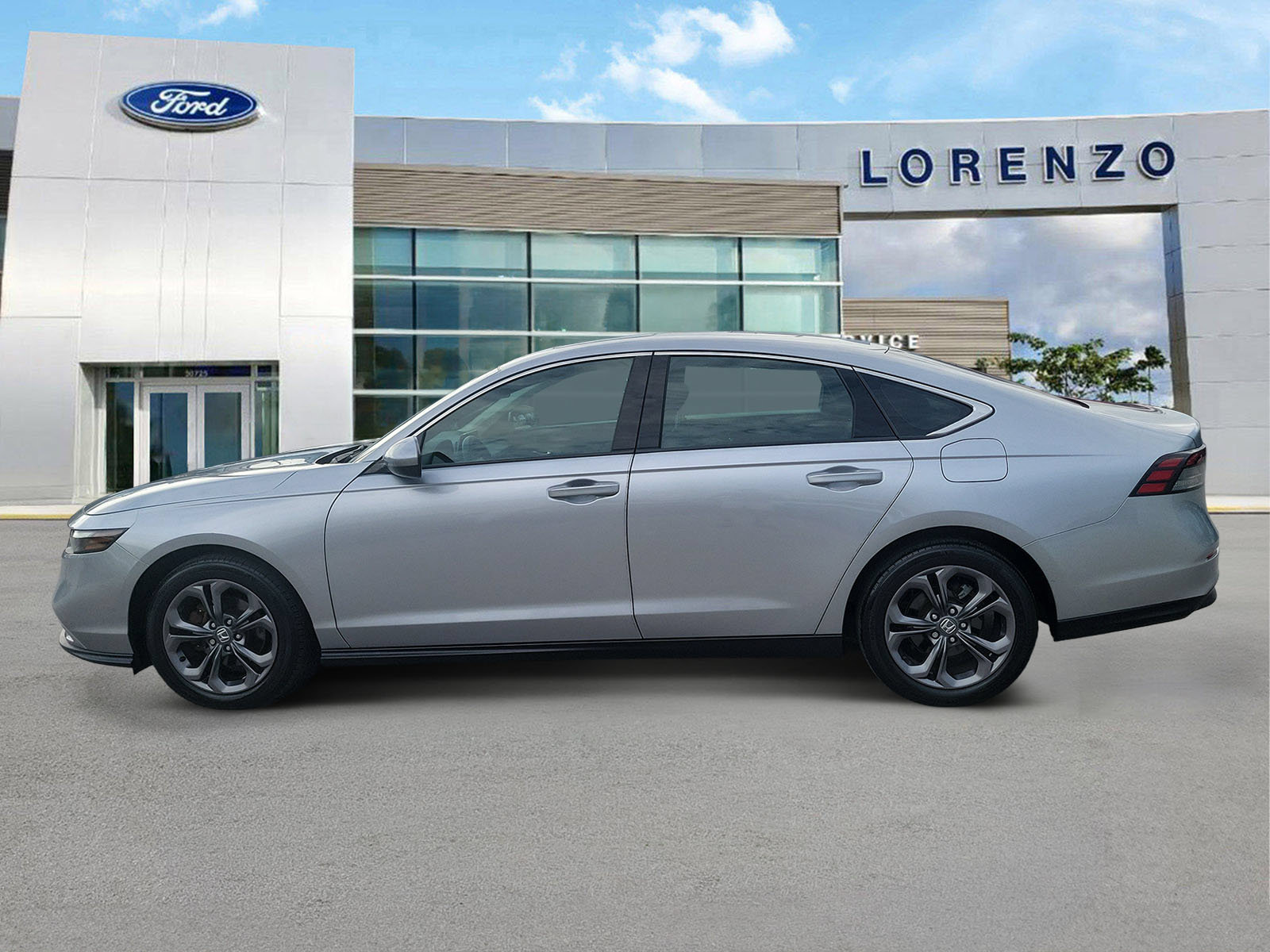 Used 2023 Honda Accord EX image 8