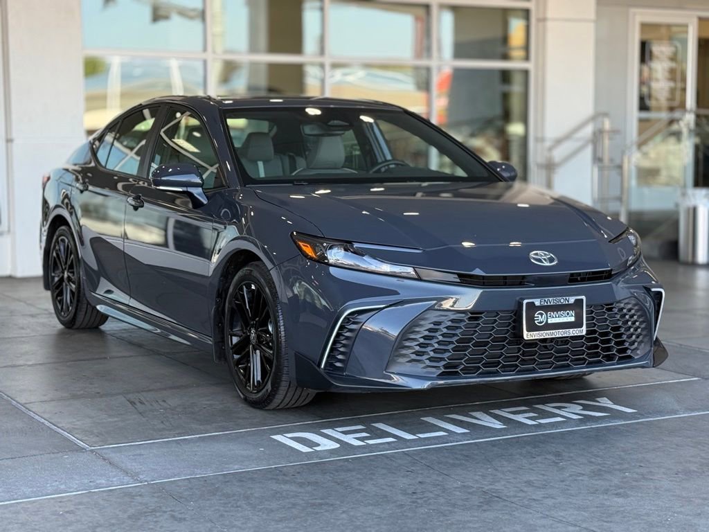 Certified 2025 Toyota Camry SE image 9