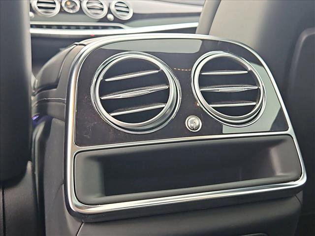 Used 2015 Mercedes-Benz S 550 Sedan image 17