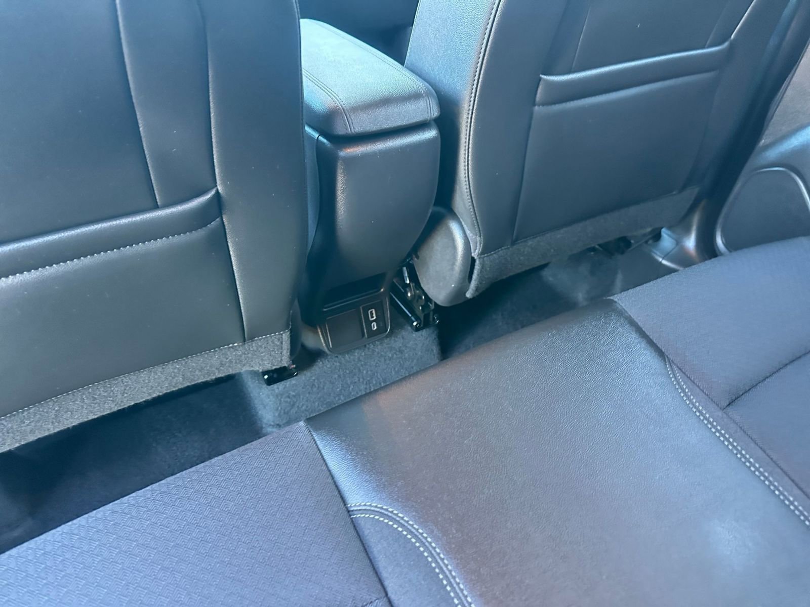 Used 2025 Buick Encore GX Preferred image 24