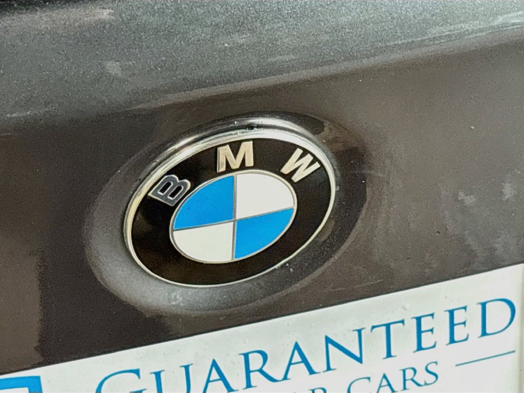 Used 2018 BMW M3 w/ Executive Package RWD image 11