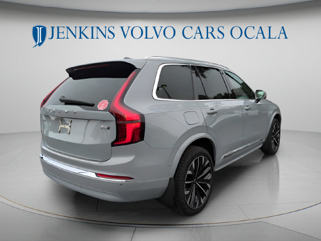 New 2026 Volvo XC90 B6 Plus w/ Protection Package Premier AWD/4WD image 4