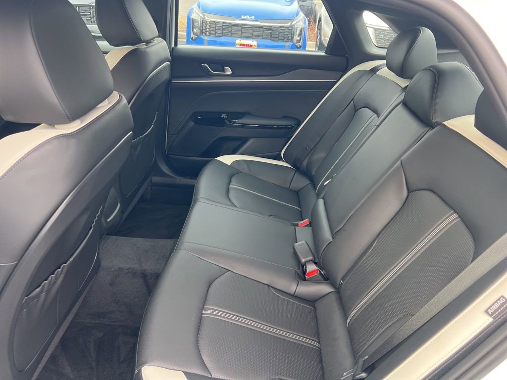 Certified 2025 Kia K5 GT-Line image 8