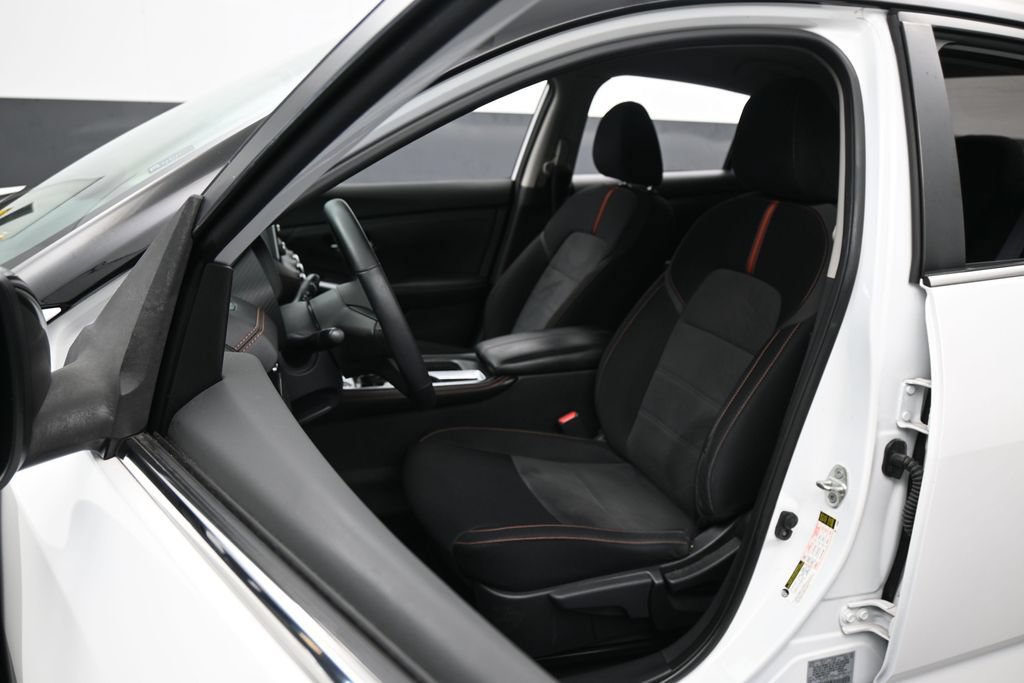 Used 2021 Nissan Sentra SR FWD image 10