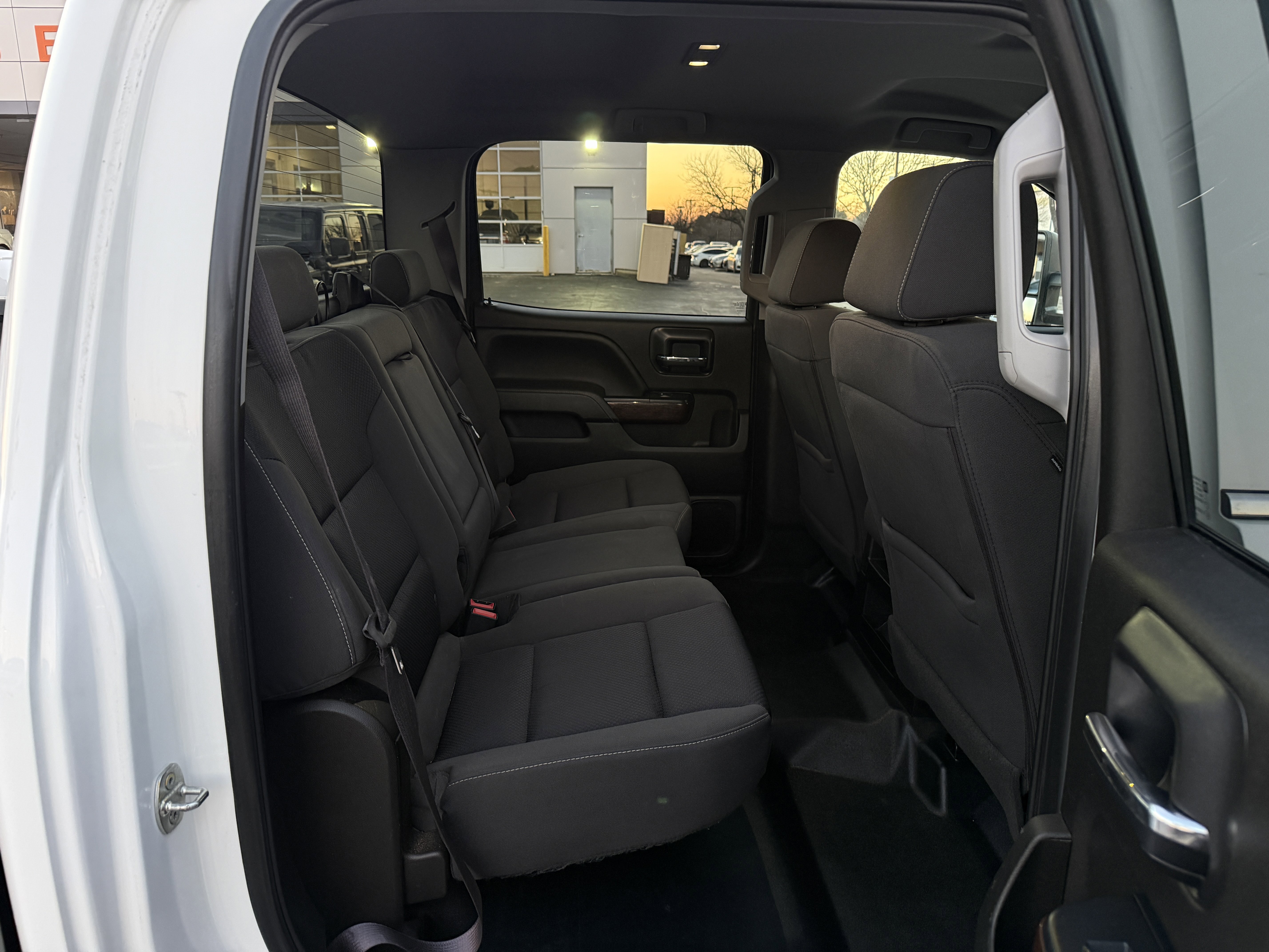 Used 2017 GMC Sierra 2500 SLE image 31