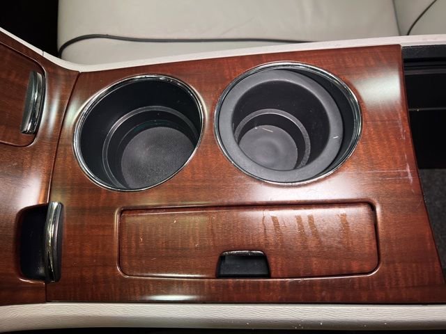 Used 2012 Toyota Venza XLE image 23