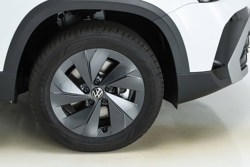New 2026 Volkswagen Taos S FWD image 51