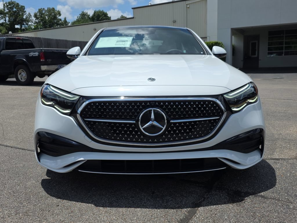 New 2026 Mercedes-Benz E 350 4MATIC Sedan image 8